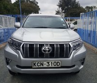 toyota-prado-small-0