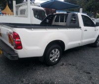 toyota-hilux-small-6