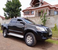 toyota-hilux-for-sale-small-1