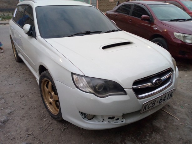 subaru-legacy-2007-big-0