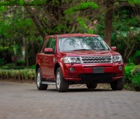 land-rover-freelander-2014-red-small-0