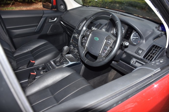 land-rover-freelander-2014-red-big-5