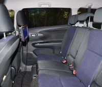 toyota-wish-2014-brown-small-5