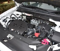 mitsubishi-rvr-2015-white-small-9