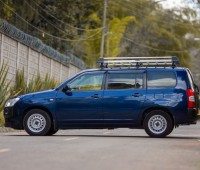 toyota-succeed-2015-blue-small-2