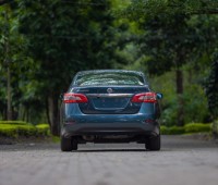 nissan-sylphy-2014-blue-small-2