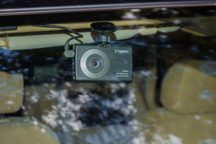 nissan-sylphy-2014-blue-big-7