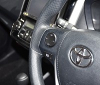 toyota-fielder-2015-white-small-16